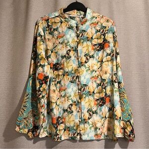 Soft Surroundings Floral Artistic Button Down Blouse